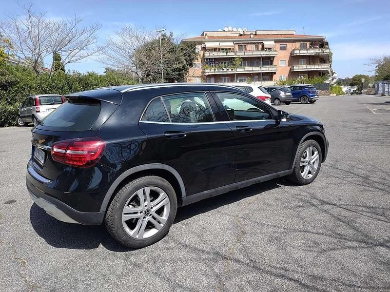 Usata Mercedes GLA200 Executive 136 CV (100 kW) 2018 SUV