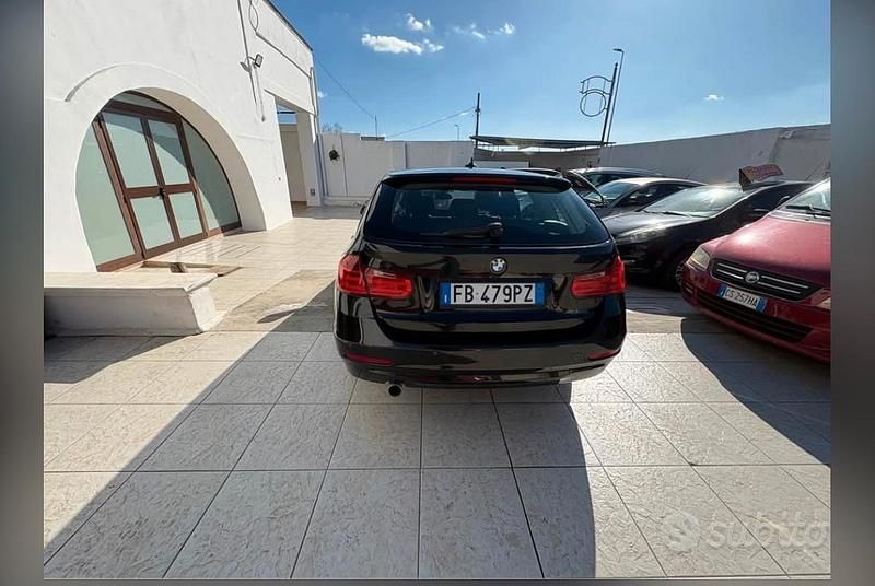 Usata BMW 318 116 CV (85 kW) 2014 Nero Station wagon