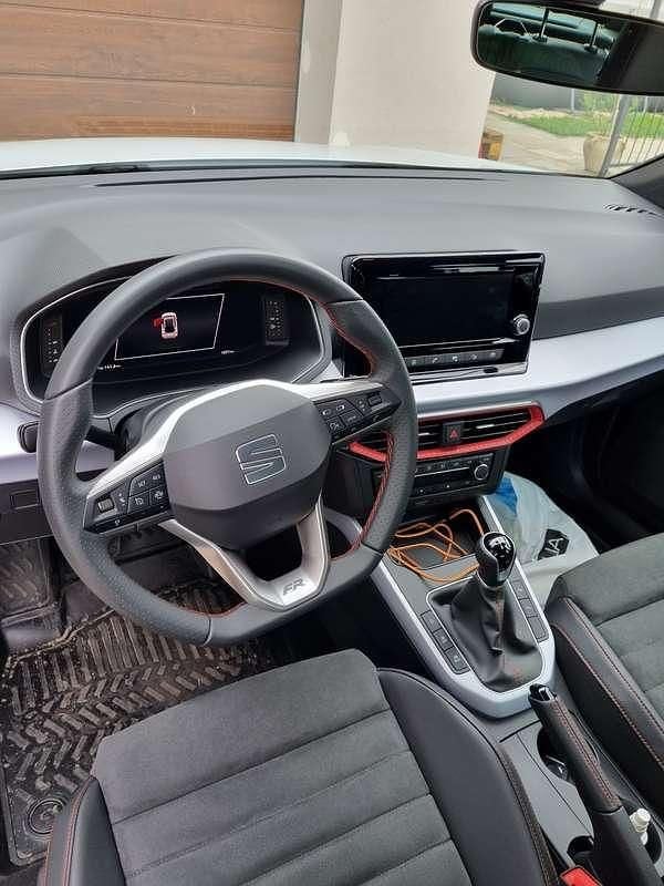 Usata Seat Arona FR 116 CV (85 kW) 2023 Bianco SUV