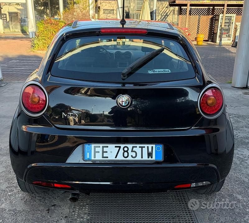 Usata Alfa Romeo MiTo Distinctive 79 CV (58 kW) 2017 Nero Utilitaria