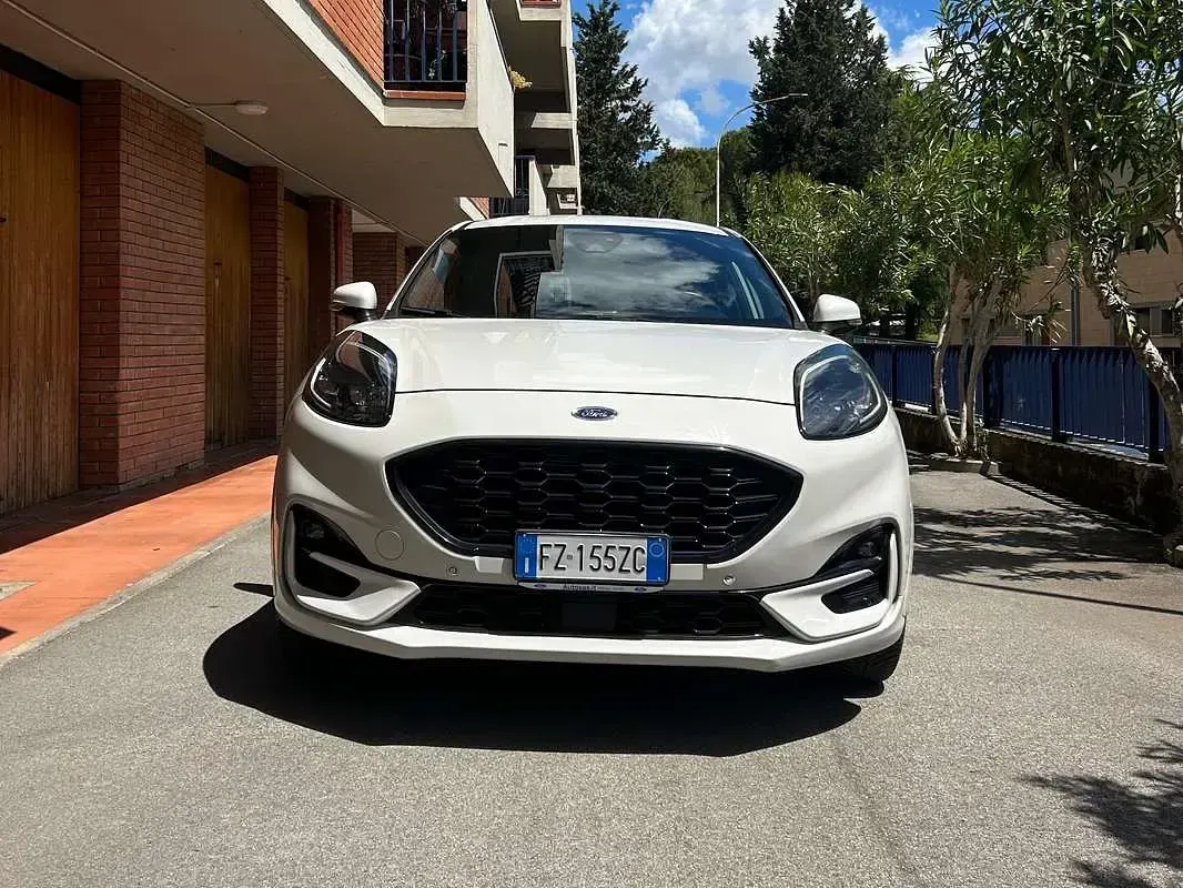 Gebraucht Ford Puma ST-Line X 125 PS (91 kW) 2020 Beige SUV