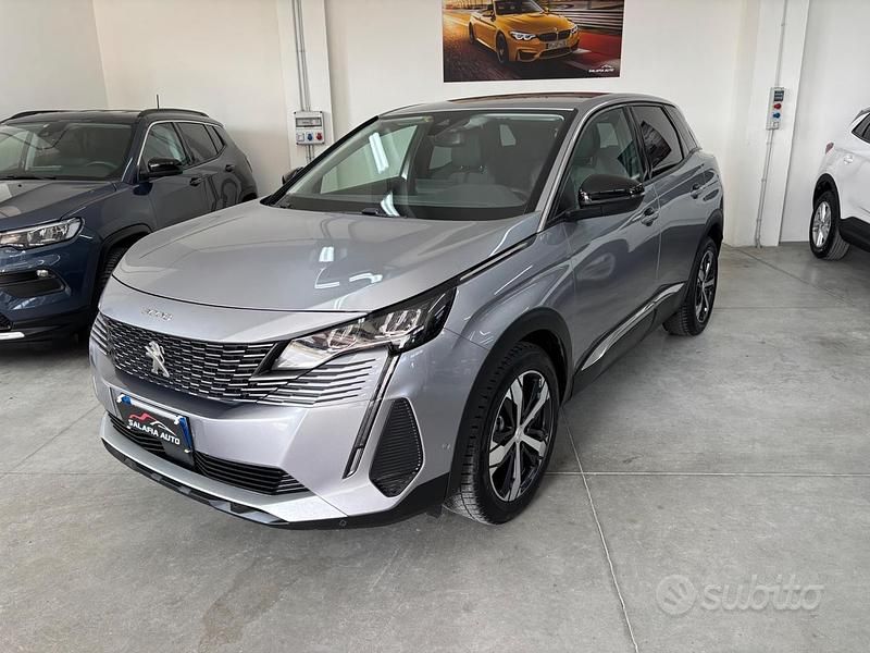 Usata Peugeot 3008 Allure 131 CV (96 kW) 2022 Grigio SUV