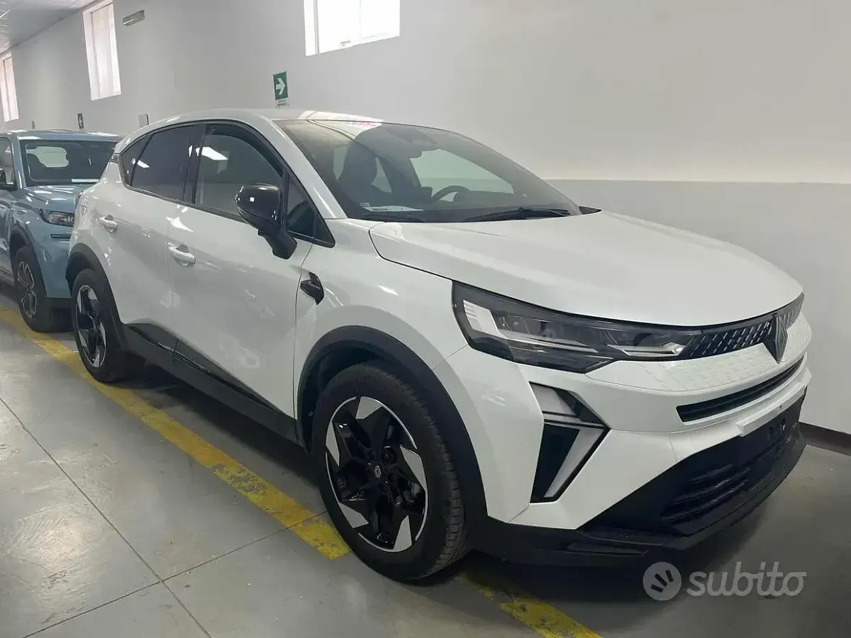 Nuova Renault Captur Techno 101 CV (74 kW) 2026 SUV