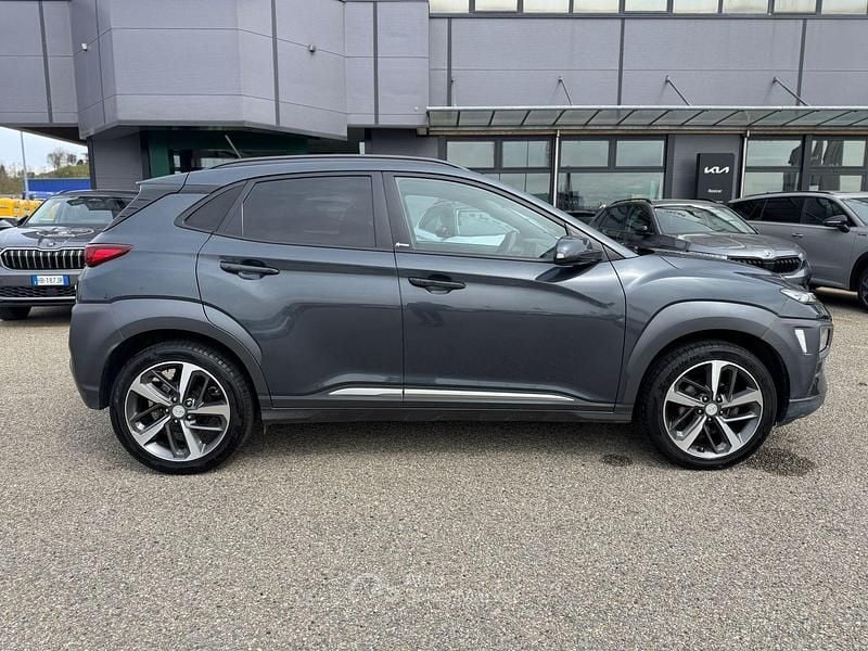 Usata Hyundai Kona Xpossible 120 CV (88 kW) 2019 Grigio SUV