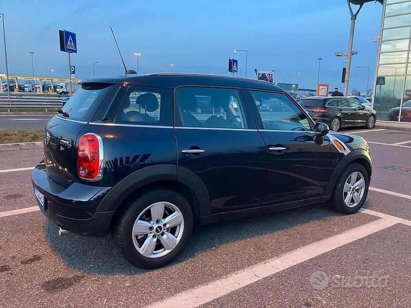 Usata Mini Cooper D Countryman 111 CV (81 kW) 2016 Blu SUV