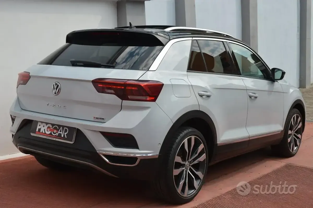 Usata VW T-Roc Edition 190 CV (139 kW) 2018 Bianco SUV
