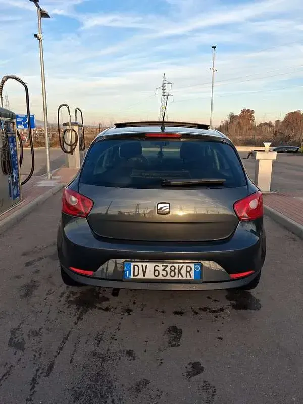 Usata Seat Ibiza Sport 105 CV (77 kW) 2009 Berlina