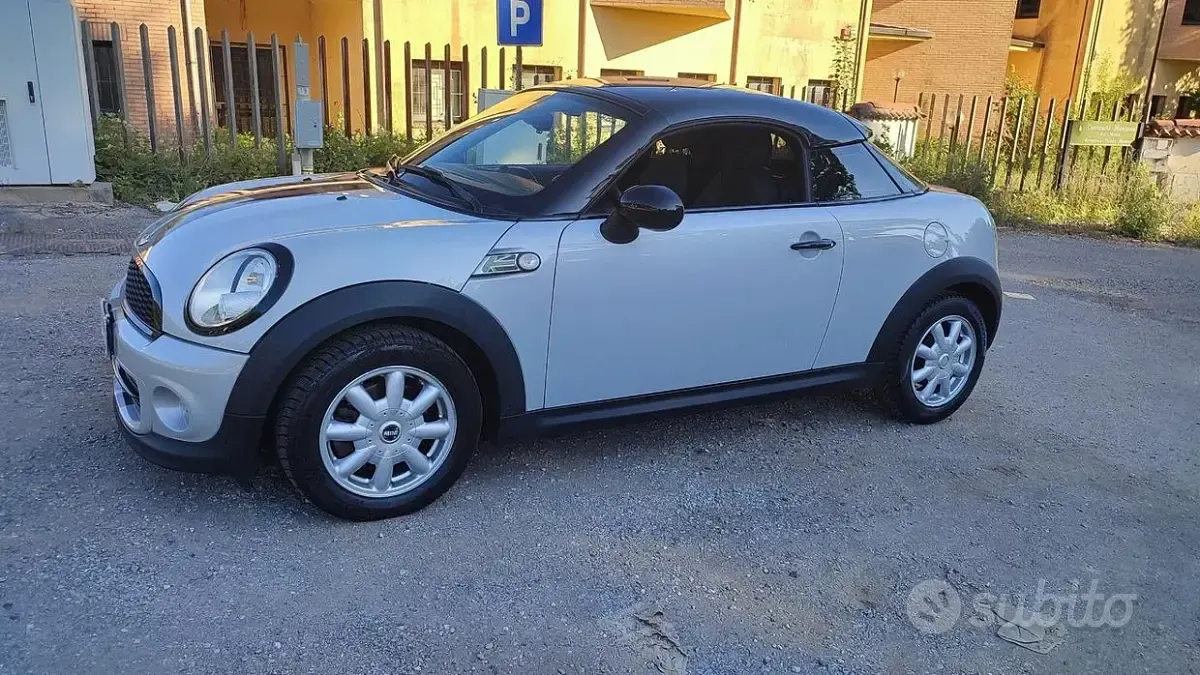 Usata Mini Cooper Coupé 123 CV (90 kW) 2014 Bianco Coupé