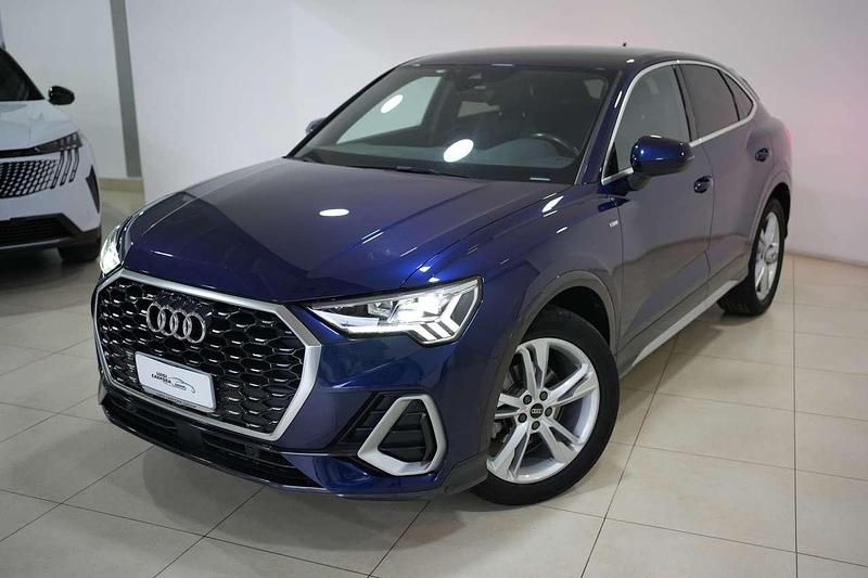 Blu navarra Usata 2021 Audi Q3 S-Line SUV | 33.990 € (Cara) - Immagine 1/4