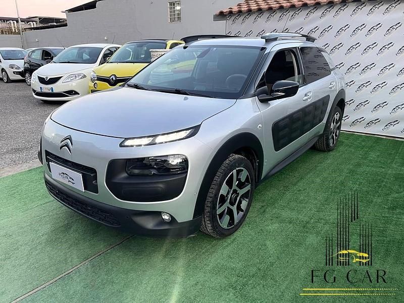 Usata Citroën C4 Shine 120 CV (88 kW) 2018 Argento Berlina