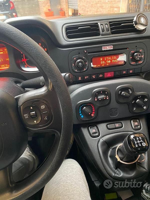 Usata Fiat Panda 69 CV (50 kW) 2016 Rosso Berlina
