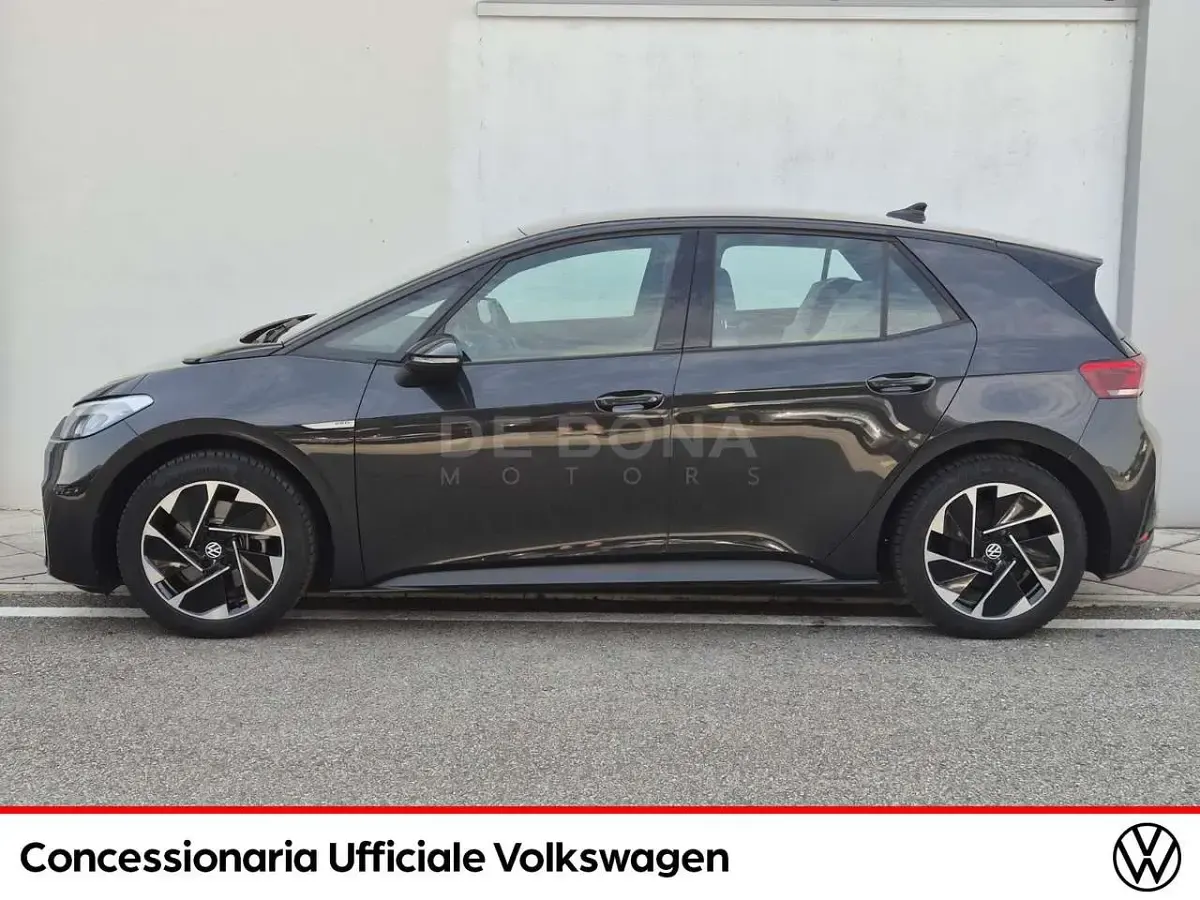Usata VW ID.3 Pro Performance 150 kW (204 CV) 2023 Grigio Utilitaria
