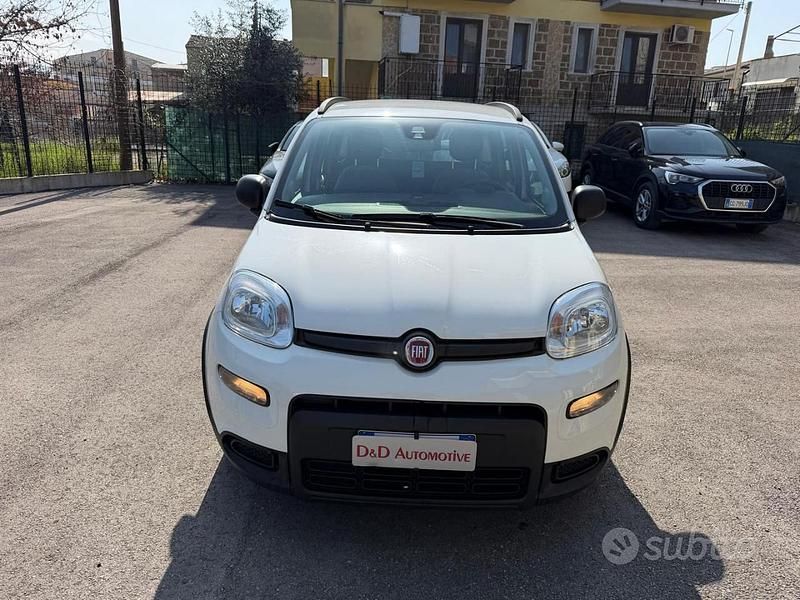 Usata Fiat Panda City Life 69 CV (50 kW) 2021 Bianco pastello Utilitaria