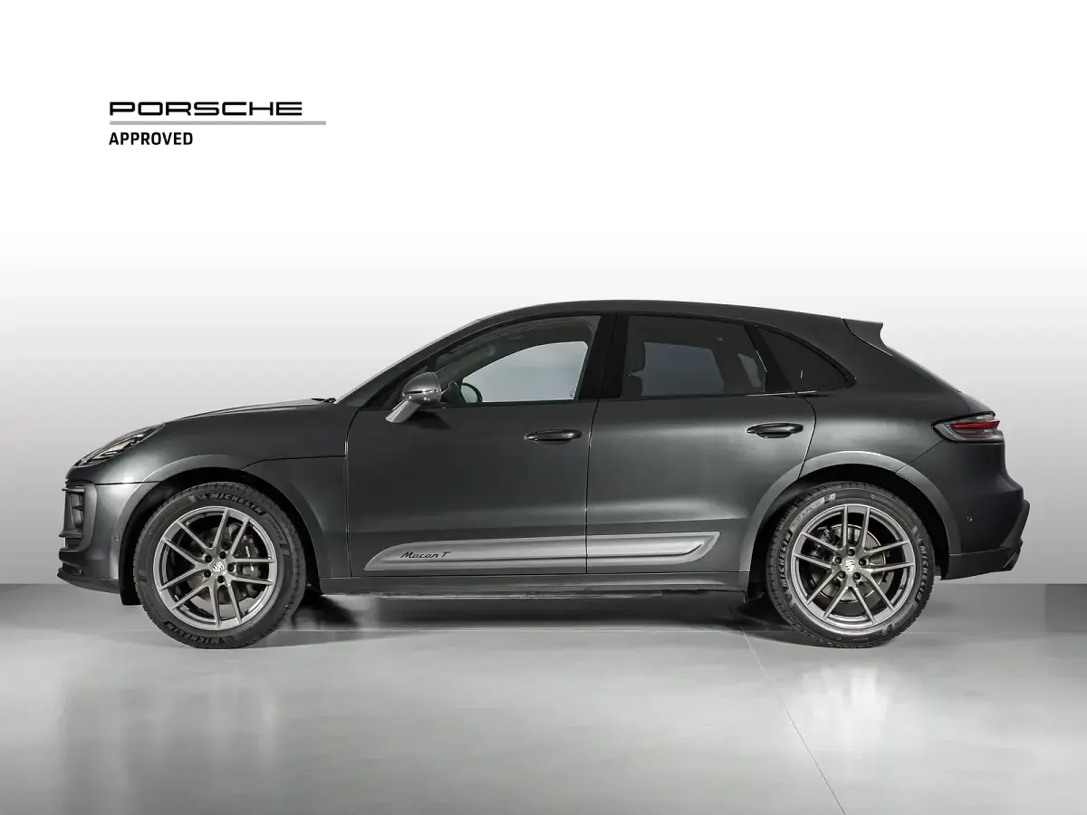 Usata Porsche Macan 265 CV (194 kW) 2024 2h grigio vulcano metallizzato SUV