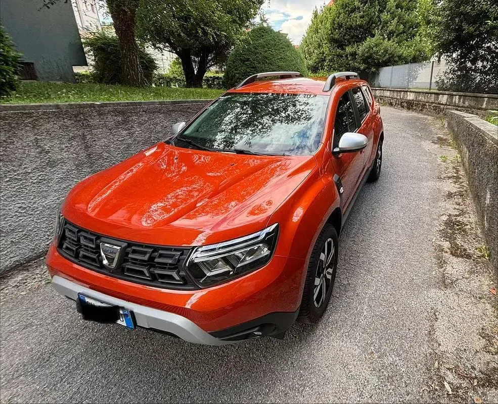 Usata Dacia Duster Prestige 116 CV (85 kW) 2021 Arancione SUV