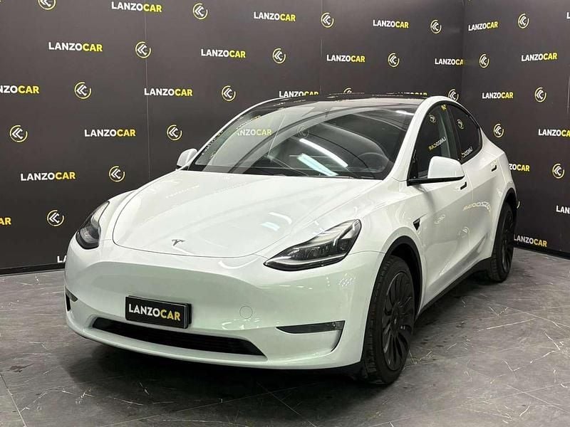 Usata Tesla Model Y 152 kW (208 CV) 2023 Bianco SUV