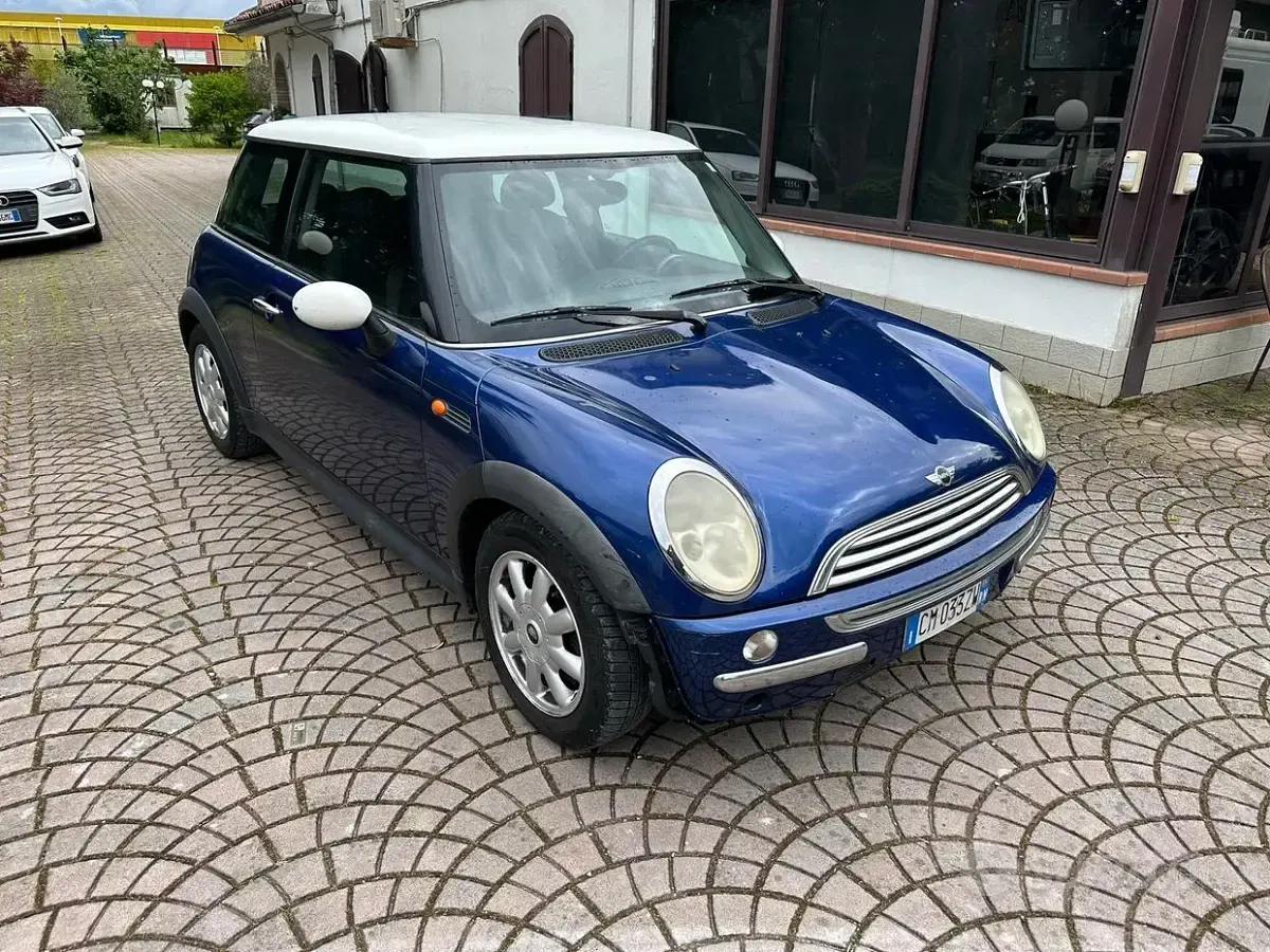 Usata Mini One D 75 CV (55 kW) 2004 Utilitaria
