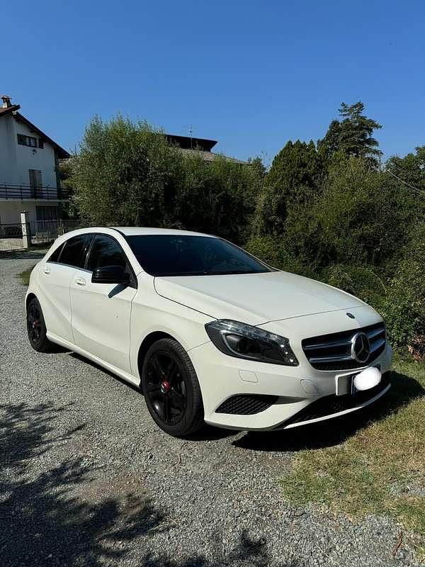 Usata Mercedes A180 Executive 109 CV (80 kW) 2014 Berlina