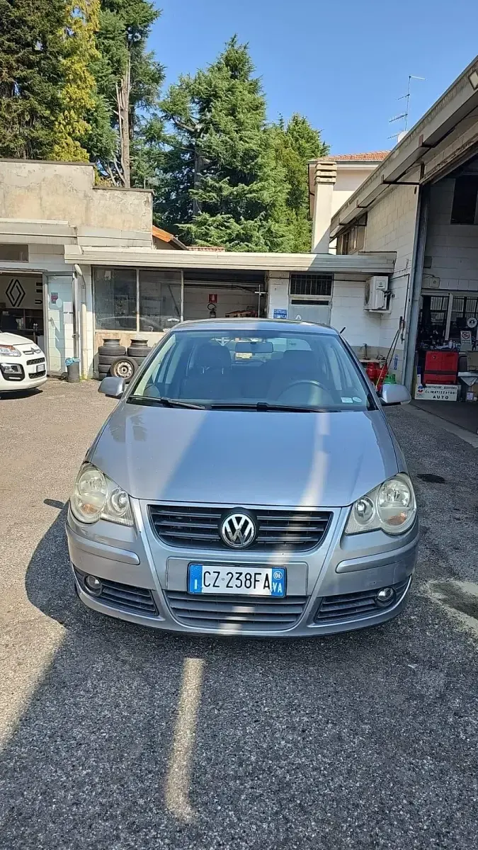 Usata VW Polo Sportline 69 CV (50 kW) 2006 Utilitaria