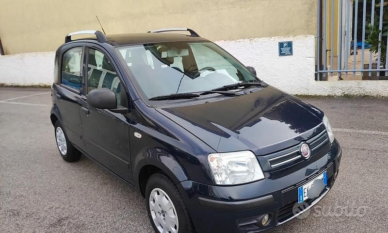 Usata Fiat Panda Dynamic 75 CV (55 kW) 2011 Nero Berlina