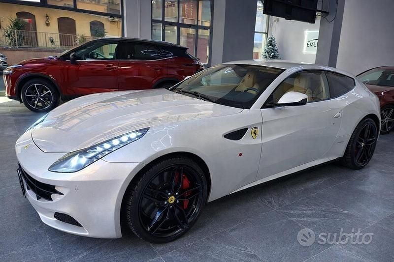 Usata Ferrari FF 660 CV (485 kW) 2012 Bianco Station wagon