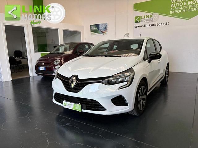 Bianco Usata 2023 Renault Clio V Tre volumi | 14.500 € (Buon prezzo) - Immagine 1/4