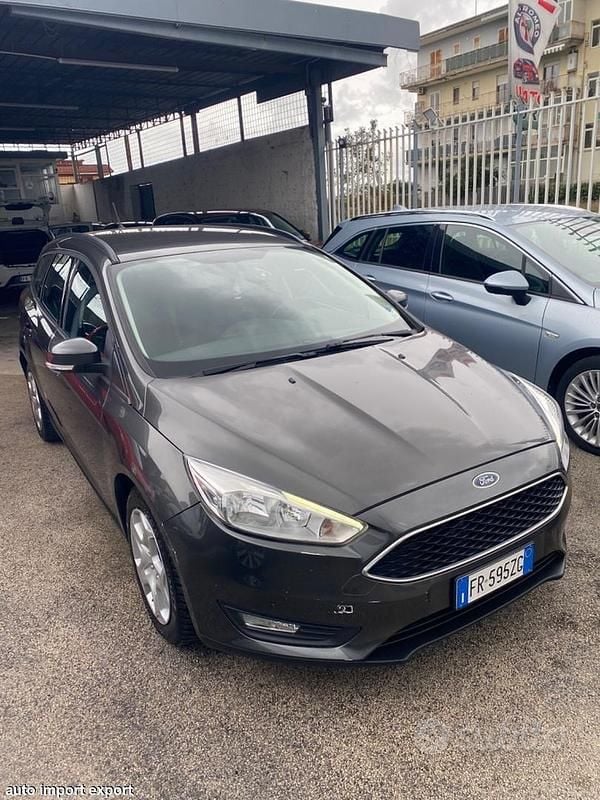 Usata Ford Focus 95 CV (69 kW) 2018 Grigio Station wagon