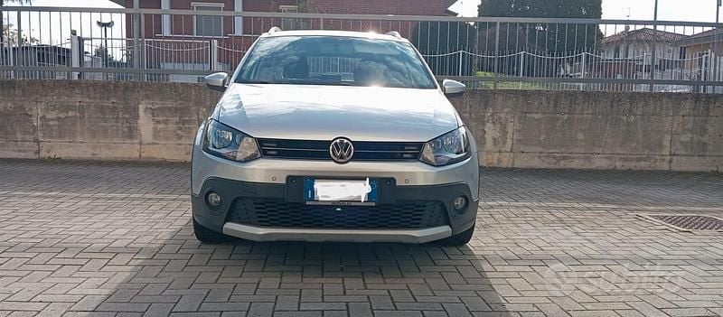 Usata VW Polo 90 CV (66 kW) 2017 Grigio Berlina