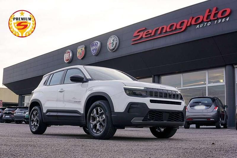 Nuova Jeep Avenger Longitude 101 CV (74 kW) 2025 Bianco snow SUV