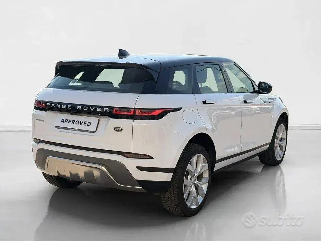 Usata Land Rover Range Rover evoque SE 163 CV (119 kW) 2022 Bianco SUV
