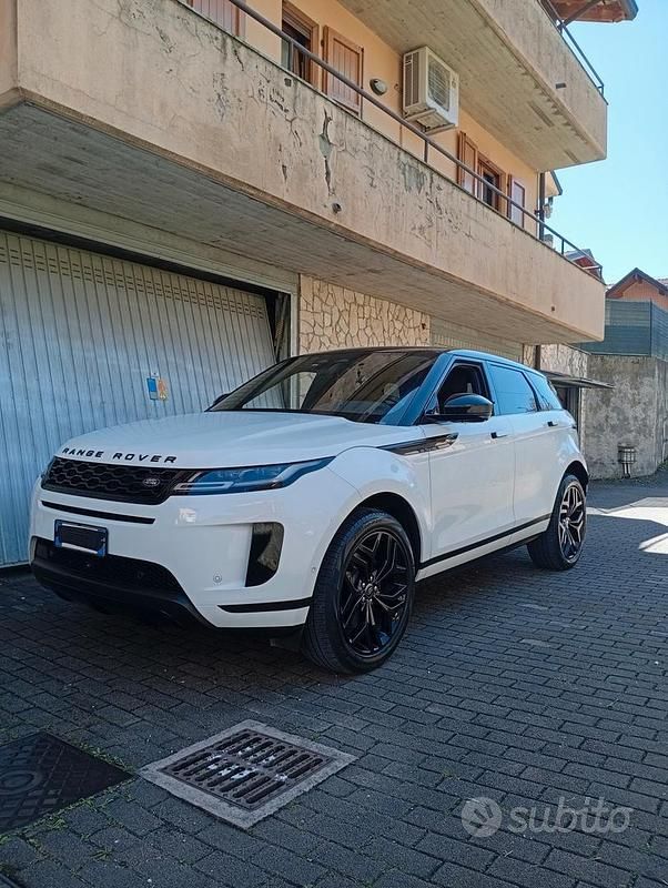 Bianco Usata 2021 Land Rover Range Rover evoque HSE Dynamic SUV | 25.000 € - Immagine 1/4