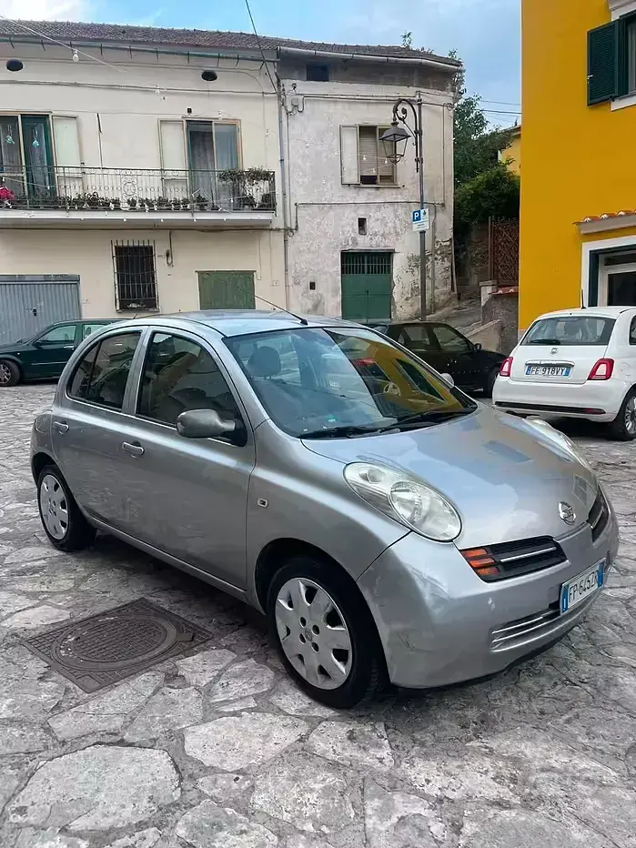 Usata Nissan Micra Acenta 86 CV (63 kW) 2007 Grigio Berlina