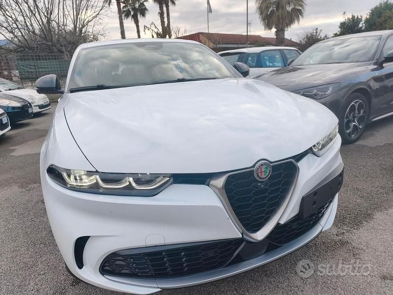 Usata Alfa Romeo Tonale Ti 131 CV (96 kW) 2024 Bianco SUV