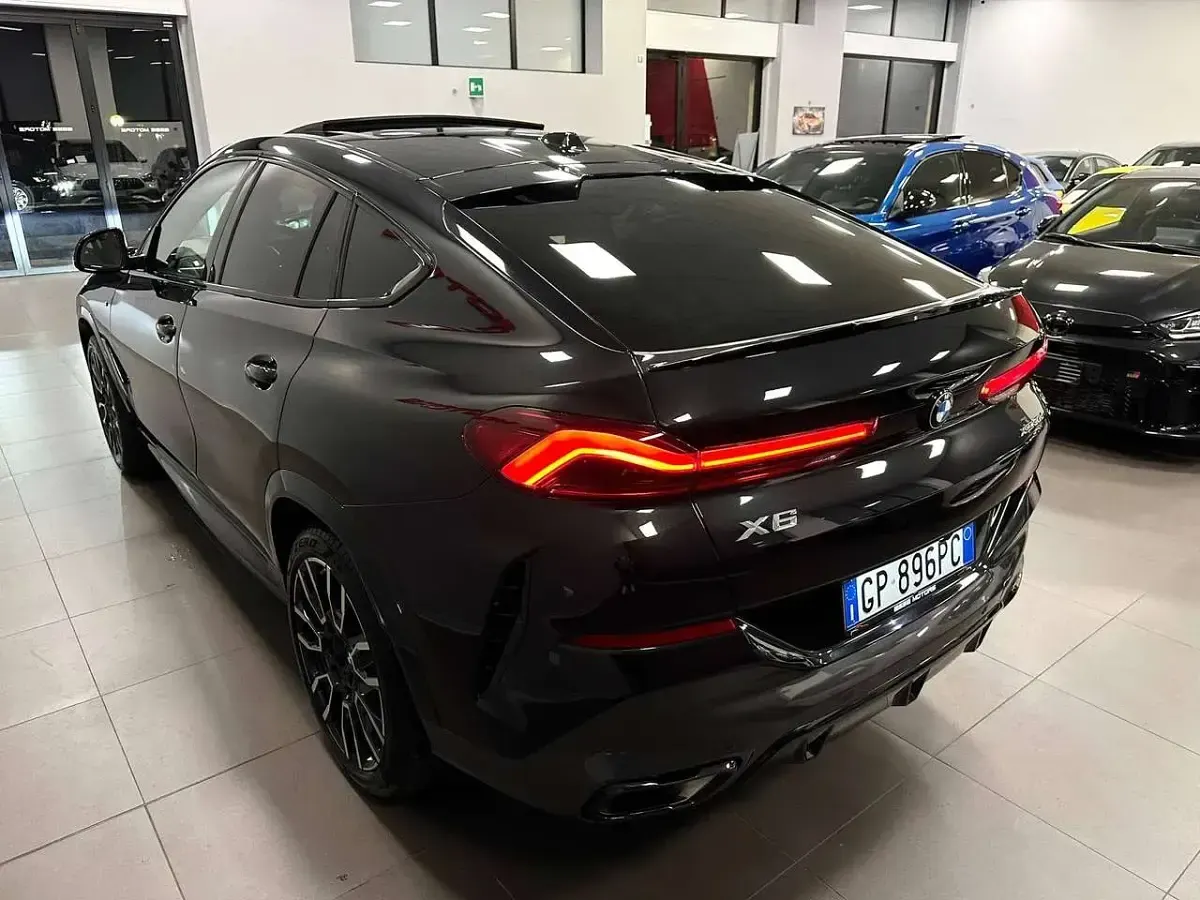 Usata BMW X6 M Sport 286 CV (210 kW) 2023 Nero SUV