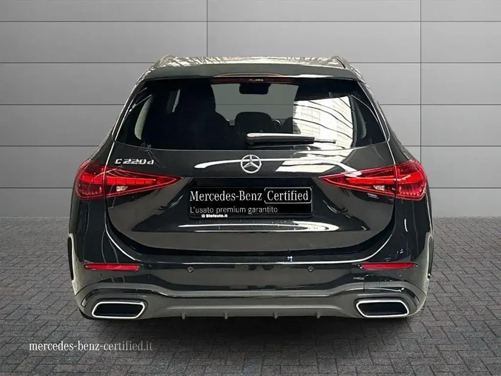Usata Mercedes C220 Premium 200 CV (147 kW) 2022 Nero ossidiana Berlina