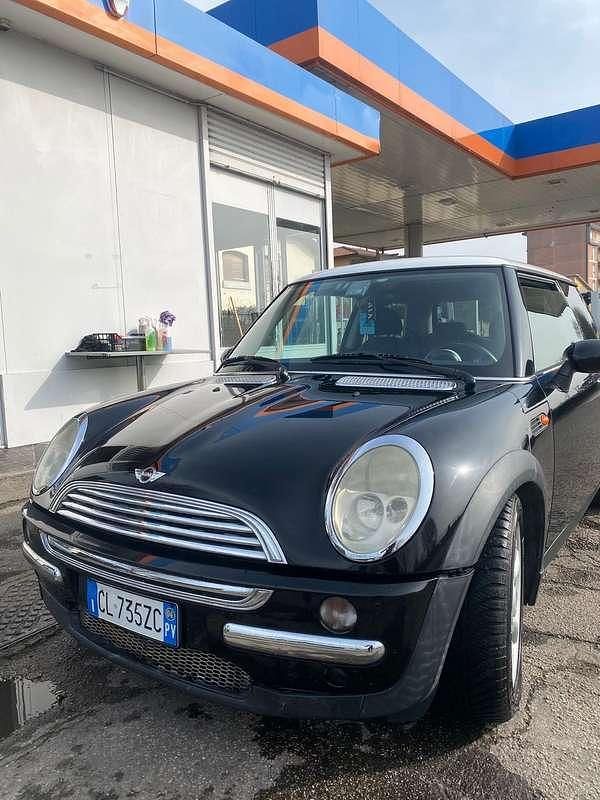 Usata Mini Cooper 116 CV (85 kW) 2004 Utilitaria