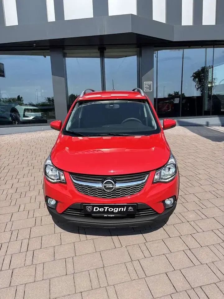 Usata Opel Karl Rocks 73 CV (53 kW) 2017 Rosso Utilitaria