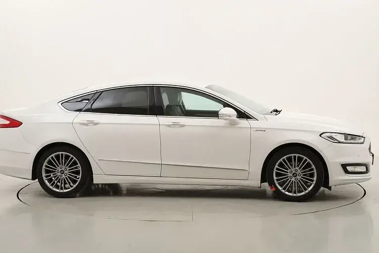 Usata Ford Mondeo Vignale 187 CV (137 kW) 2019 Berlina