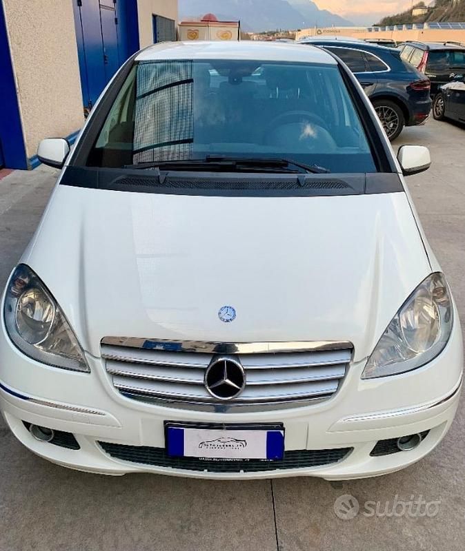 Usata Mercedes A160 Avantgarde 82 CV (60 kW) 2009 Bianco pastello Berlina