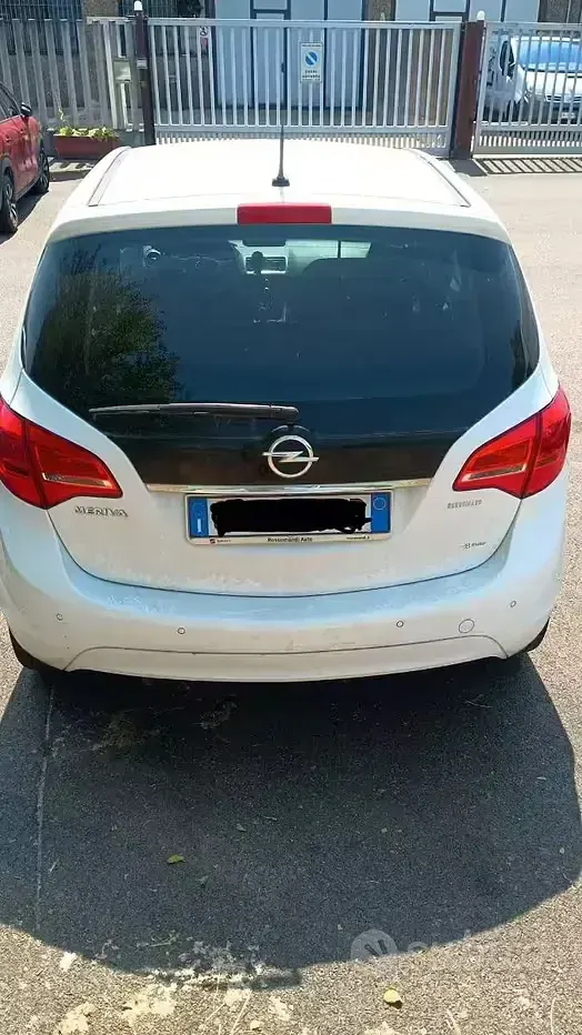 Usata Opel Meriva 120 CV (88 kW) 2014 Bianco Monovolume
