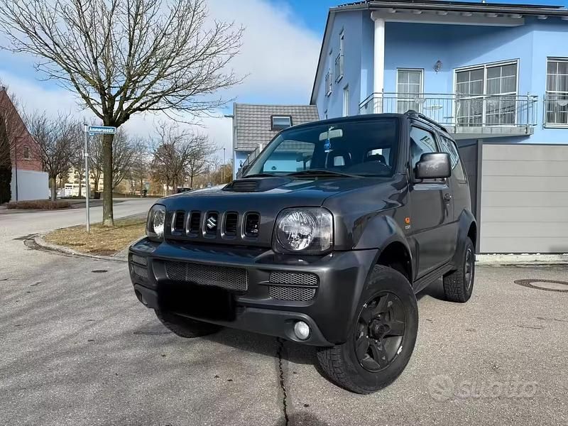 Usata Suzuki Jimny 2010 Grigio SUV