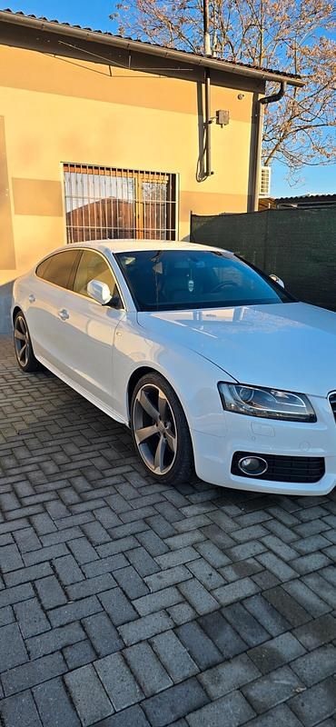 Usata Audi A5 S-Line 211 CV (155 kW) 2011 Bianco Berlina