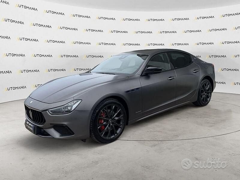 Usata Maserati Ghibli 330 CV (242 kW) 2022 Grigio Berlina