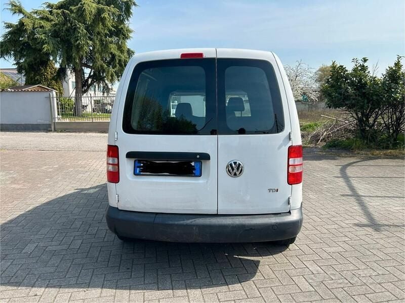 Usata VW Caddy 54 CV (39 kW) 2013 Bianco Monovolume