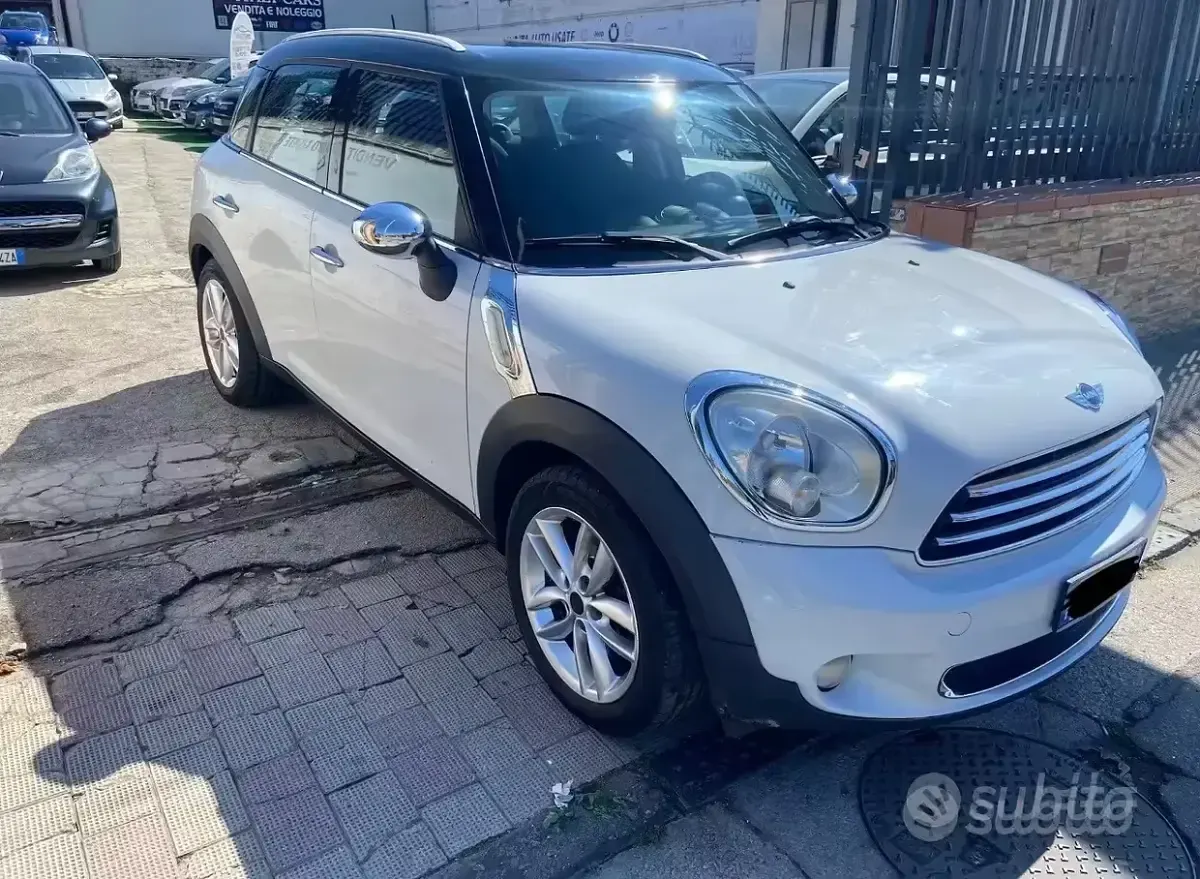 Usata Mini Cooper D Countryman 111 CV (81 kW) 2012 Bianco SUV