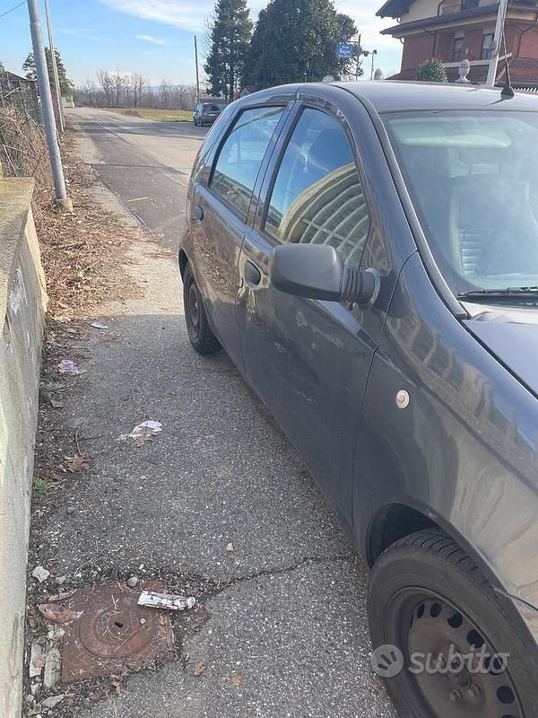 Usata Fiat Punto 2010 Utilitaria