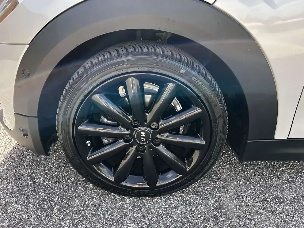 Usata Mini Cooper Cabriolet Hype 136 CV (100 kW) 2020 Other Cabrio