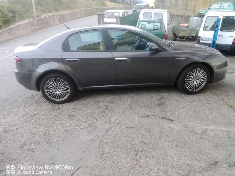 Usata Alfa Romeo 159 Progression 150 CV (110 kW) 2007 Marrone Berlina