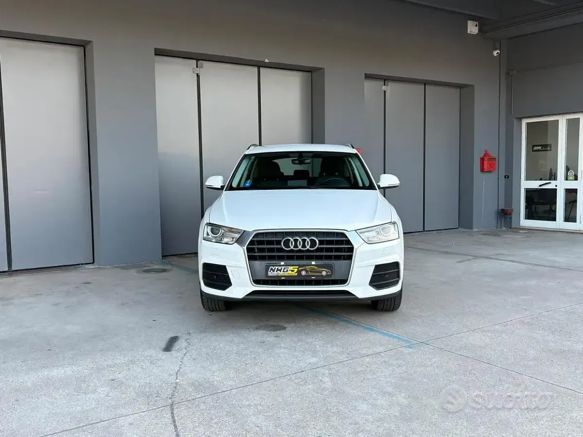 Usata Audi Q3 Design 120 CV (88 kW) 2016 Bianco SUV