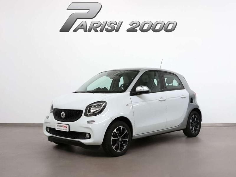 Usata Smart ForFour Passion 71 CV (52 kW) 2016 Bianco Utilitaria